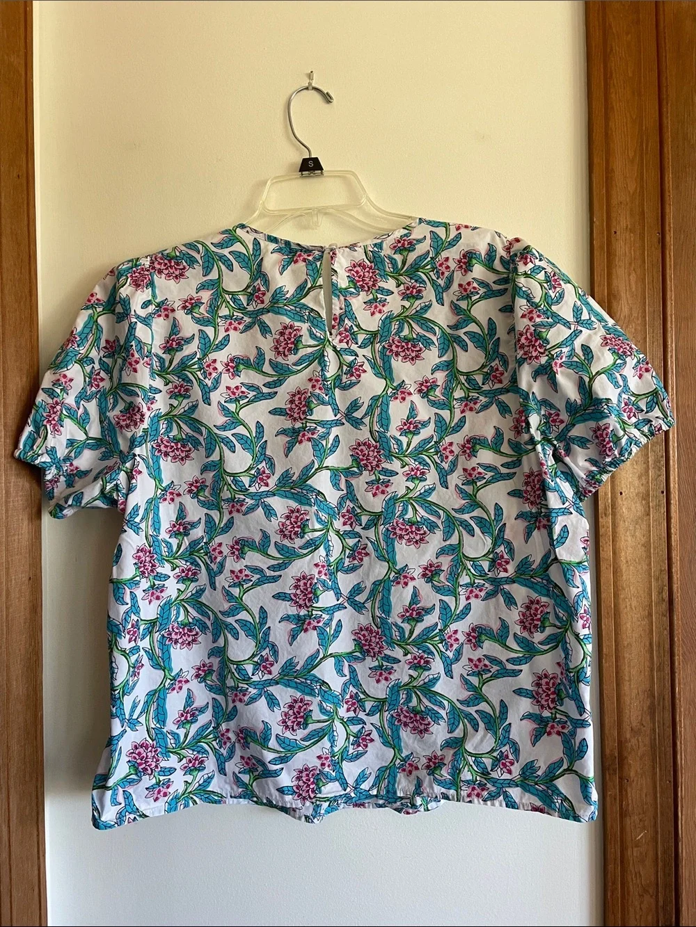 J. CREW Puff Sleeve White Smocked Floral Blouse with Teal & Pink Print XL